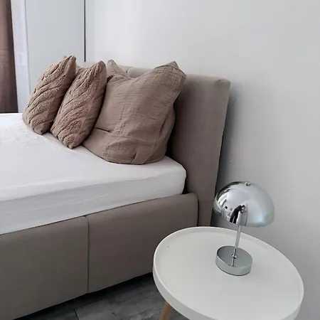 Apartment Franz Bernburg